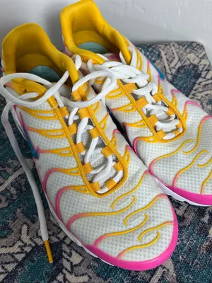 Nike Women's White Mesh Athletic Sneakers with Yellow & Pink Accents thumbnail 2