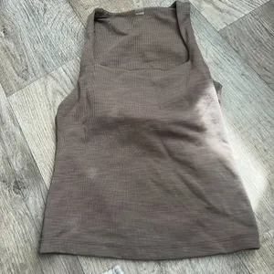 Beyond Yoga xs brown tank top thumbnail 4