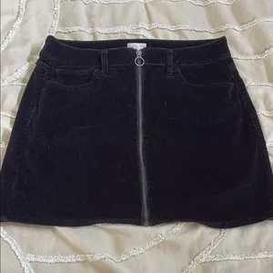 SO Black A-Line Mini Skirt Casual thumbnail 1