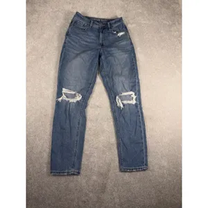 American Eagle‎ Outfitters Mom Jeans Light Wash Distressed Ripped Size 2 thumbnail 3