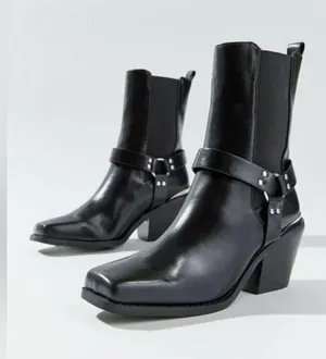 🆕 Urban Outfitters | Uo Lola Square Toe Boot | Black | Size: 8 thumbnail 5