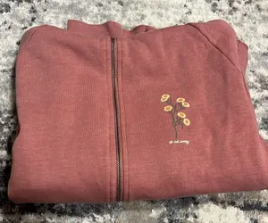 walk in love. Women’s‎ Pink Fleece Do Not Worry Wildflower Zip Up Hoodie Small thumbnail 1