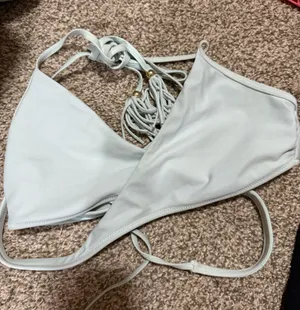 Abercrombie Bikini Top thumbnail 1