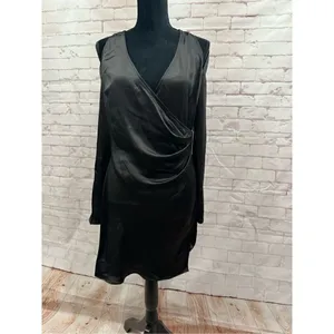 Black Cold Shoulder Long‎ Sleeve Mini Dress Wrap V Neck Cocktail thumbnail 4