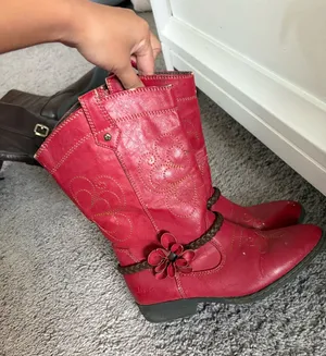 BOC born boots Red Size 6.5 thumbnail 1