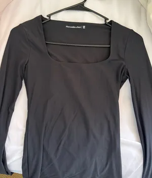 Abercrombie Top thumbnail 1