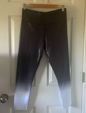 Zyia Black Metallic Ombre Light n Tight Hi-Rise 7/8 Legging Size 12 thumbnail 5