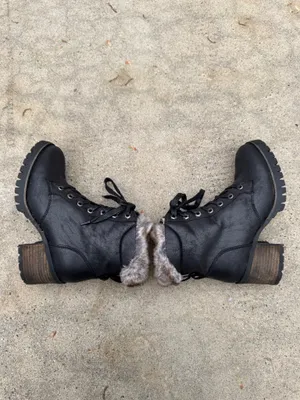 Steve Madden Fur Boots thumbnail 3