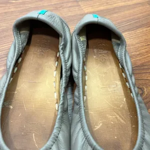 Tieks Ballet Flats Taupe/Tan Sz 8 thumbnail 4