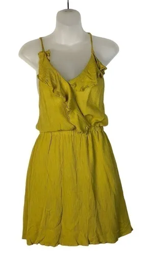 BCBGeneration Avocado‎ Green Ruffle Neckline Mini Dress S thumbnail 1