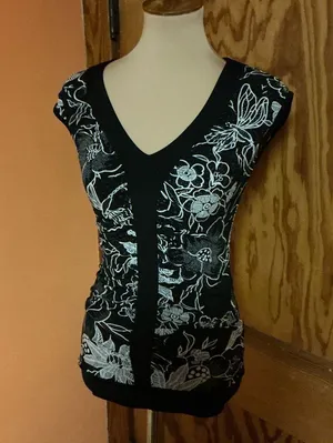Vtg Y2K black floral sexy top thumbnail 10