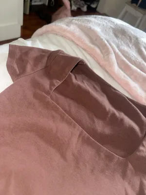 Brown tee shirt Size M thumbnail 2