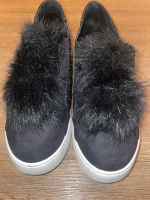 Slip On Fashion Sneaker With Pom Pom thumbnail 5