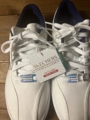 NWT Skechers White and Navy women's shoes size 8 thumbnail 13