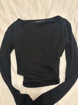 Abercrombie Wrap Top thumbnail 2