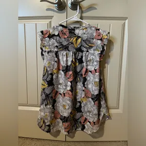 Loft Floral Top thumbnail 3