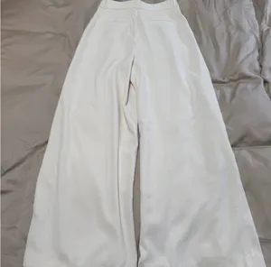 Meshki Suiting Wide Leg Pant - Ivory thumbnail 5
