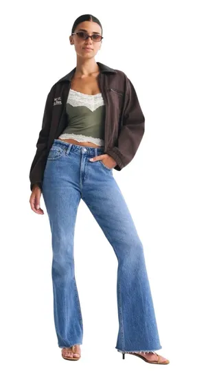 Abercrombie & Fitch - Curve Love High Rise Flare Jeans Light Wash Size 28 thumbnail 1