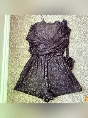 Windsor Black Sequin Long Sleeve V-Neck Shorts Romper Size Large Party Clubwear thumbnail 3