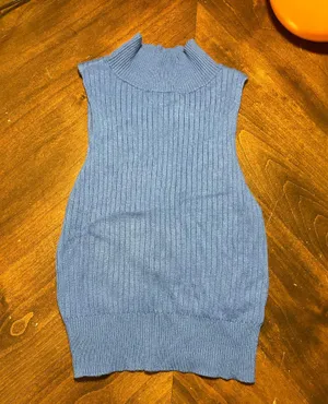 Blue Ribbed Mock Neck Tank Top thumbnail 1