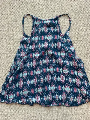 Hollister Tank Top Patterned  S thumbnail 2