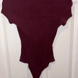 Red Fitted Bodysuit thumbnail 2