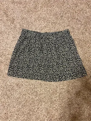 LOFT Black and Cream Printed Leopard Cheetah Mini Skirt thumbnail 4