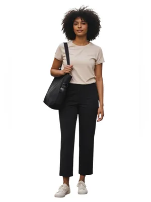 Lululemon Black Straight Leg Cropped Pants Womens 10 Travel Athleisure Chic EUC thumbnail 2