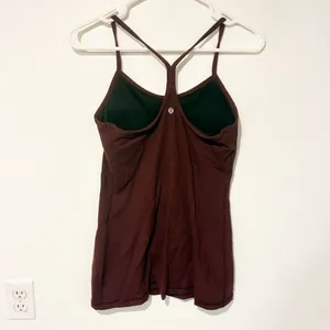 Lululemon Eggplant Power Y Chest Lined Athletic Tank Top Women’s Size 8 thumbnail 4