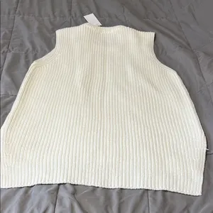 Fun 2 Fun Cream Sleeveless Sweater White Size M thumbnail 5