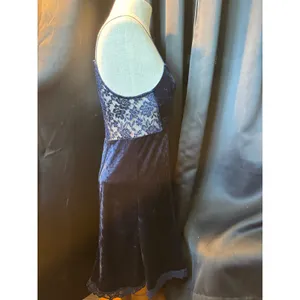 Intimately Free People Navy Blue Crushed Velvet Lace Trim Slip Dress Sm OB690264 thumbnail 2