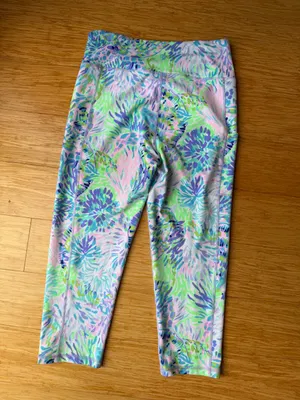 Lilly Pulitzer Luxletic Tropical Floral Crop Leggings Large Pockets thumbnail 10