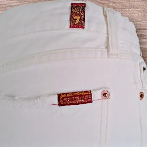 7 For All Mankind Women's Sz 27 White Distressed Flare Leg Denim Jeans thumbnail 5