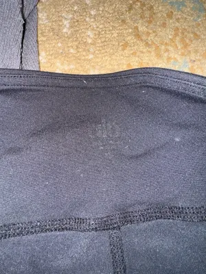 Alo Yoga Leggings thumbnail 4