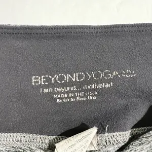 Beyond Yoga Marled Grey High-Waisted Leggings -‎ Size Small thumbnail 5