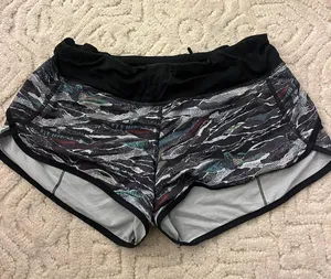 Lululemon Speed Up Shorts 2.5 thumbnail 1