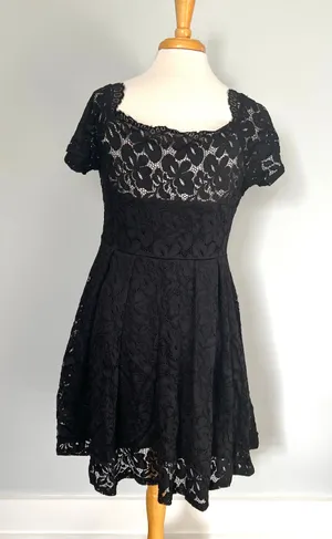Black Eyelet Short Sleeve Off The Shoulder Dress thumbnail 2