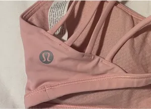 Lululemon Sports Bra Free To Be Free thumbnail 4
