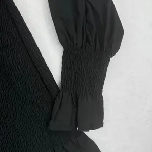 Derek Lam 10 Crosby Mini Dress Size 6‎ Black Long Sleeve Smocked Ruffle Cotton thumbnail 4