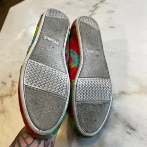 TOMS Slip On Shoes Womens 8.5 Colorful‎ Abstract Print Canvas Casual Comfort thumbnail 8