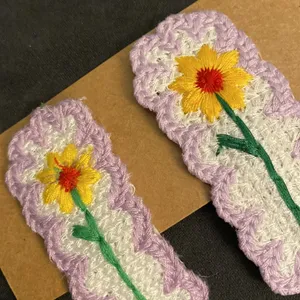 ROMWE Anime 2pcs Floral Embroidery Hair Clip - 256 thumbnail 2
