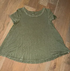 American Eagle Olive Green soft & sexy Slub T-shirt sz XS thumbnail 1