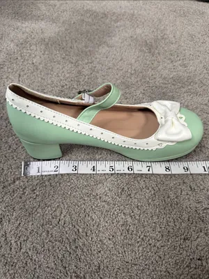 Women’s Green Chunky Heel Mary Jane Pumps Cute Bow & Hearts Round Toe Size 7 NEW thumbnail 10