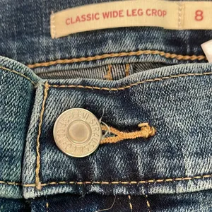 Levi’s regular wash classic wide leg crop red tag jeans thumbnail 10