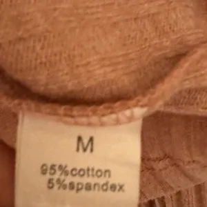 Cozy V-Neck Ribbed Long Sleeve Top - Dusty Pink thumbnail 5