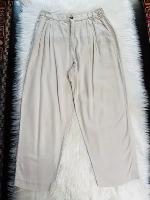 Zara Khaki Textured Fabric High Waisted Cropped Trousers thumbnail 1