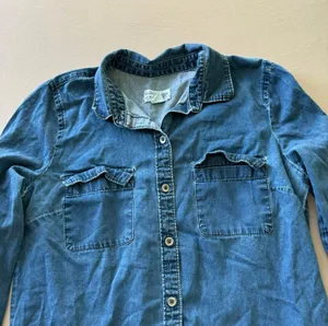 Old Navy Denim Button Up Shirt thumbnail 4