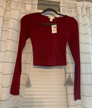 Charlotte Russe Crop Top thumbnail 1