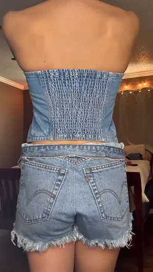 Francesca's Denim Tube Top 🩵🤠 thumbnail 3