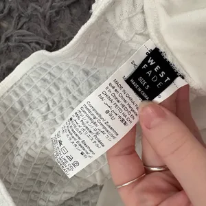 SHEIN White Lace Crop Top thumbnail 3